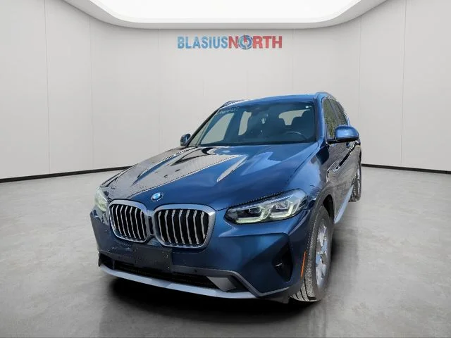 2023 BMW X3 xDrive30i's photo