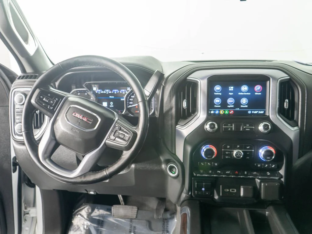 Used 2020 White GMC SLT image 14