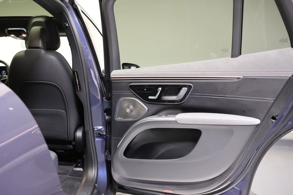 Certified Used 2023 Twilight Blue Metallic Mercedes-Benz 450 image 47