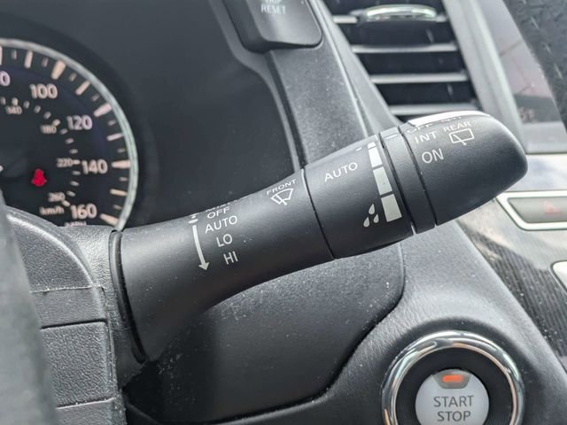 Used 2019 Gray INFINITI LUXE image 30