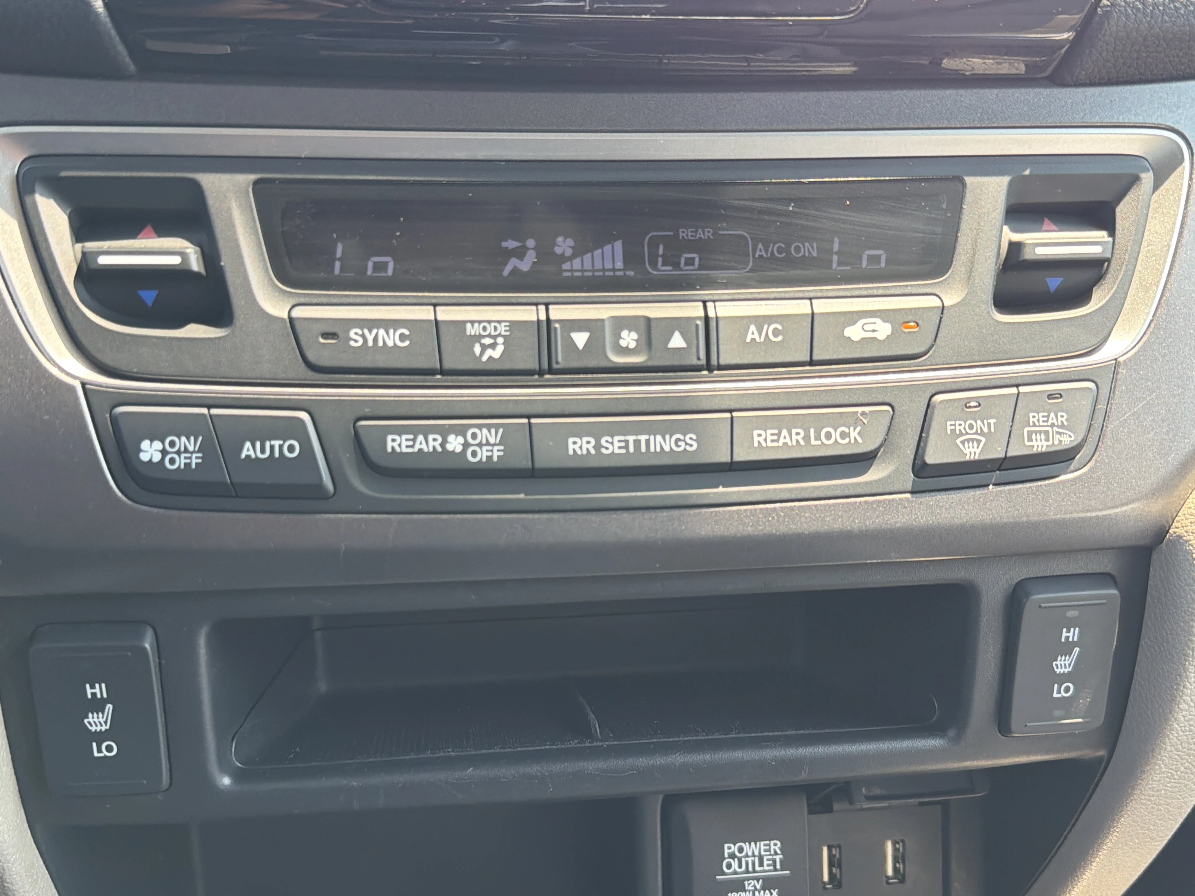 Used 2016 White Honda EX-L image 23