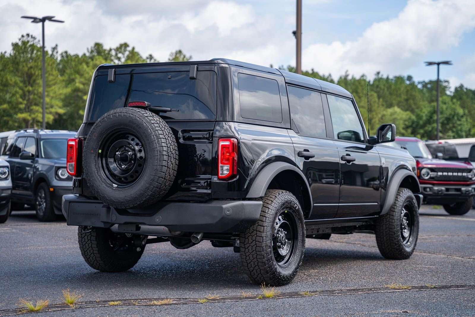 New 2026 Shadow Black Ford Big Bend® image 6