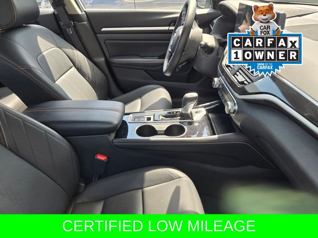 Used 2025 White Nissan 2.5 SR image 15