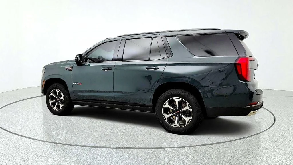 Used 2026 Midnight Pine GMC 4WD 4dr AT4 Ultimate image 7