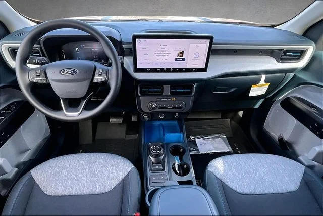 New 2026 Black Ford XLT image 4