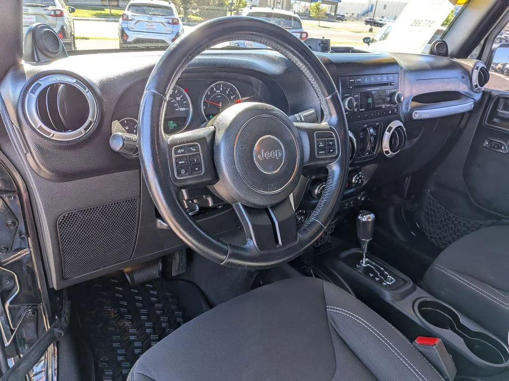 Used 2013 Black Jeep Sahara image 10
