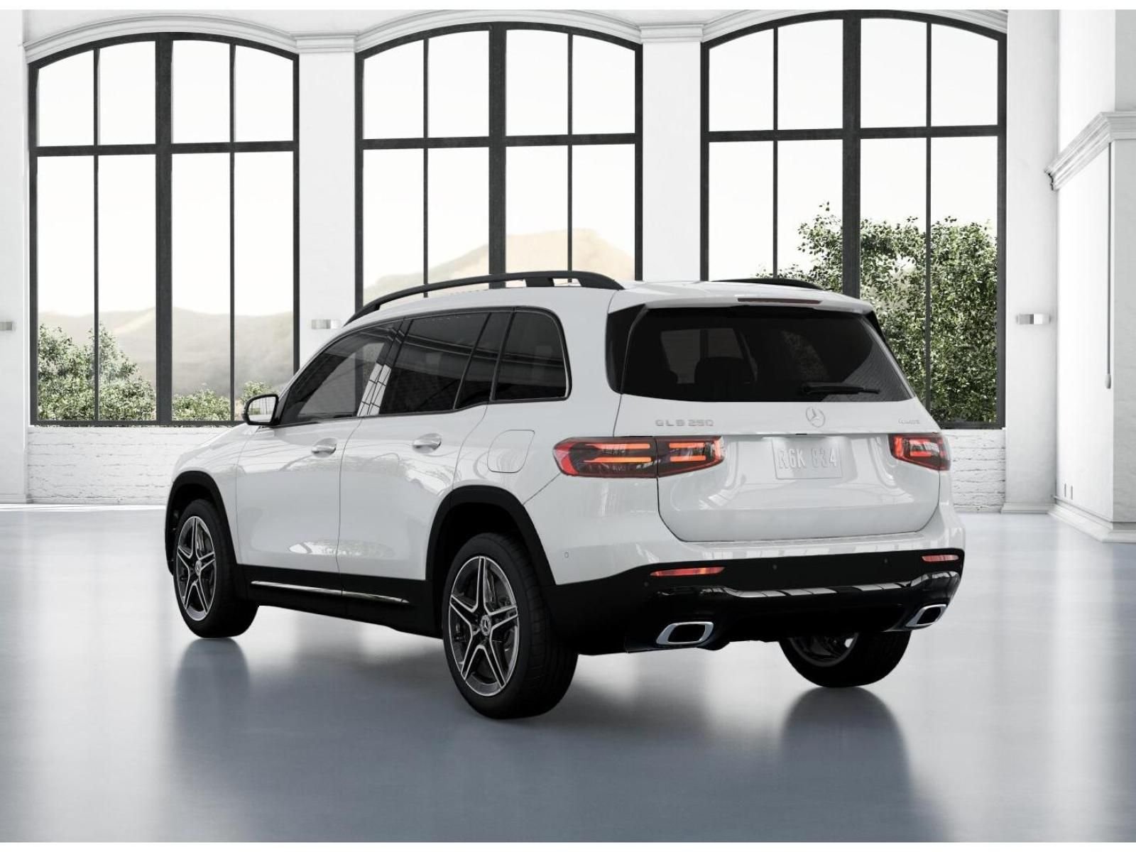 New 2026 Polar White Mercedes-Benz GLB 250 image 28