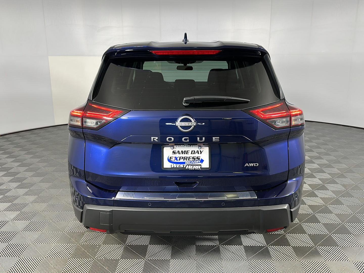 New 2026 Deep Ocean Blue Pearl Nissan SV image 9