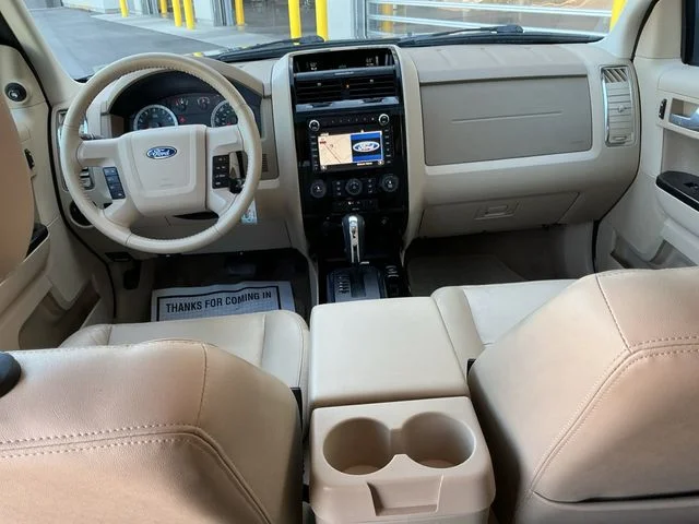Used 2012 Steel Blue Metallic Ford Limited image 21