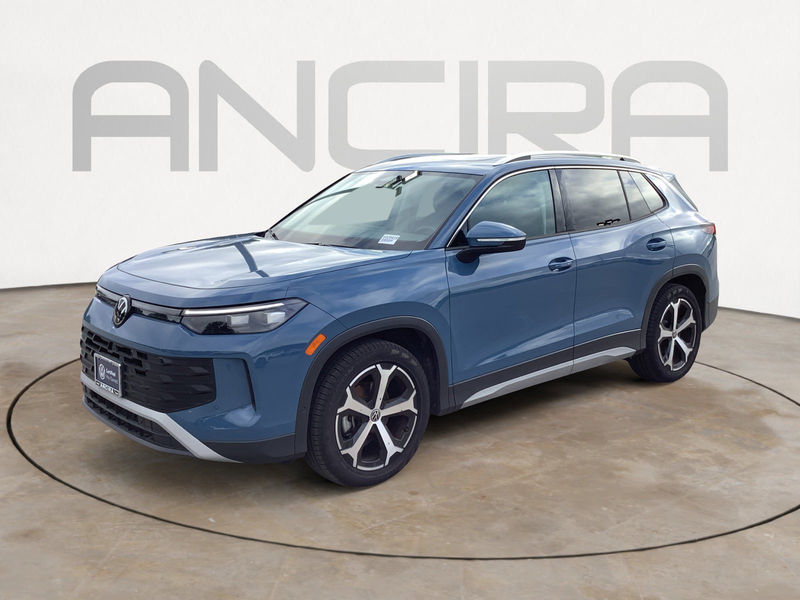 New 2026 Monterey Blue Pearl Volkswagen SE image 4