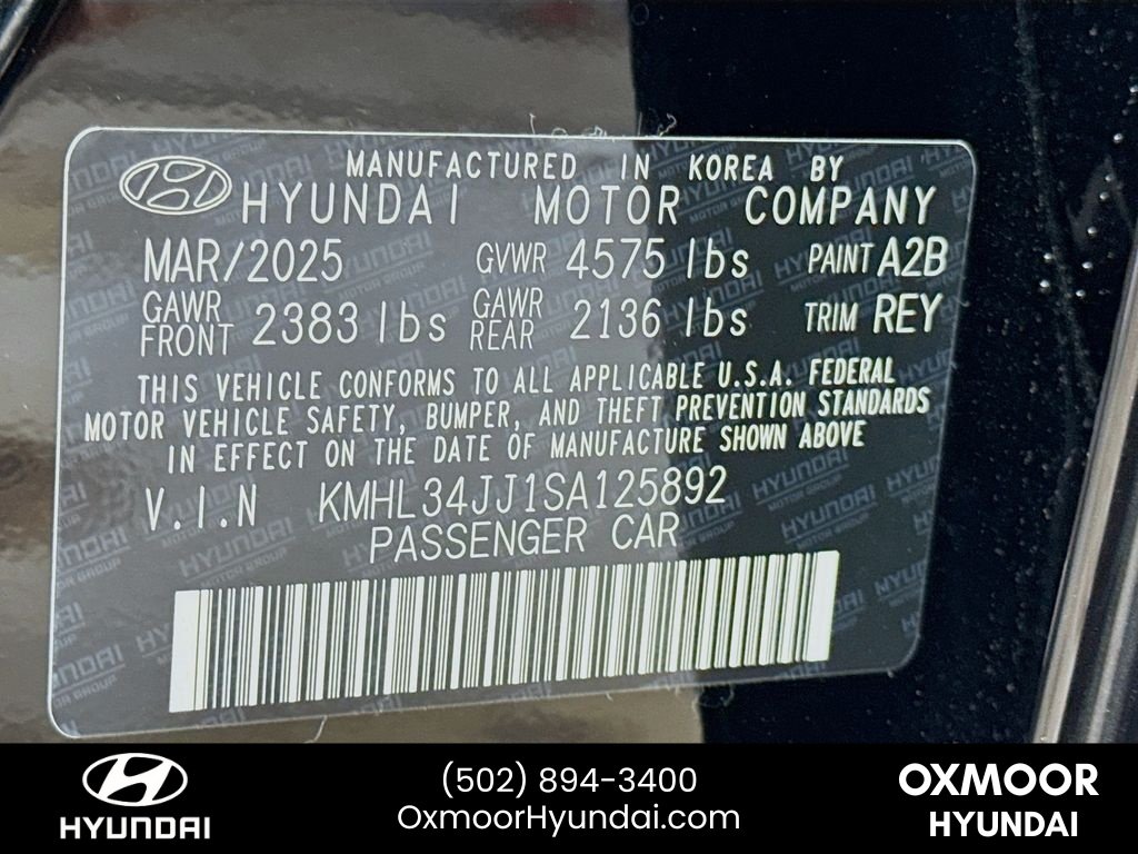 Used 2025 Abyss Black Hyundai SEL image 31