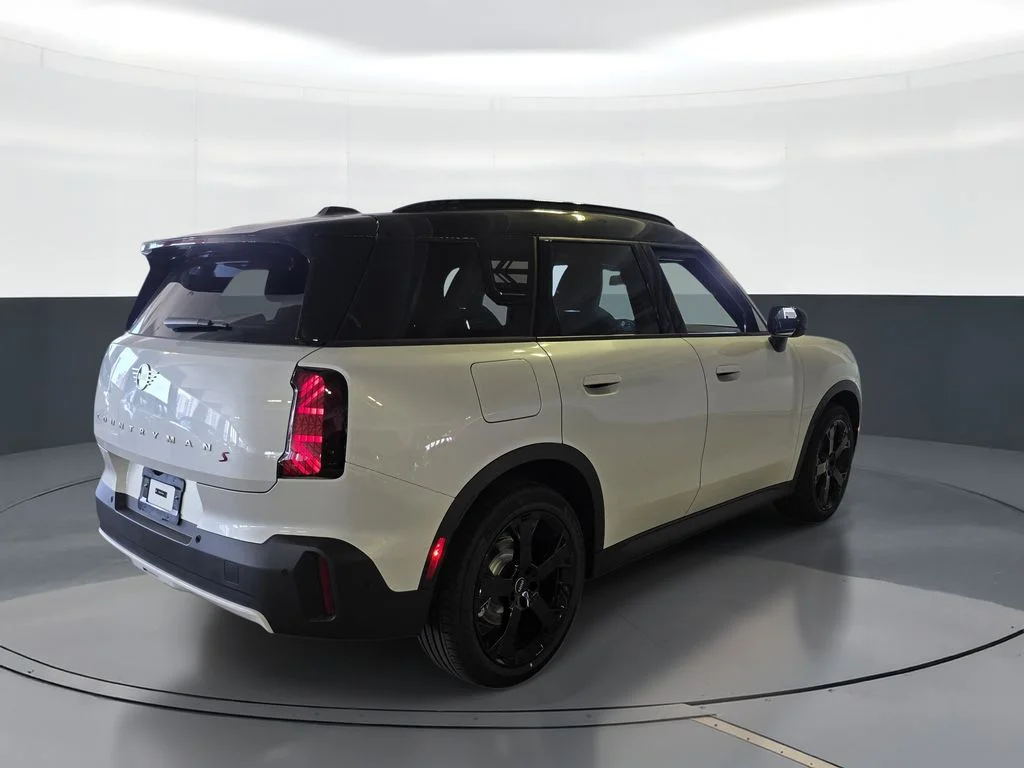 New 2027 White MINI  image 3