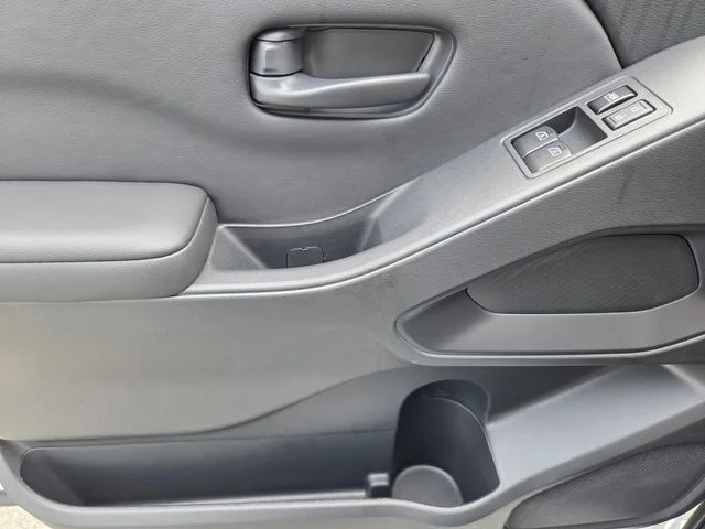 New 2027 White Nissan S image 20