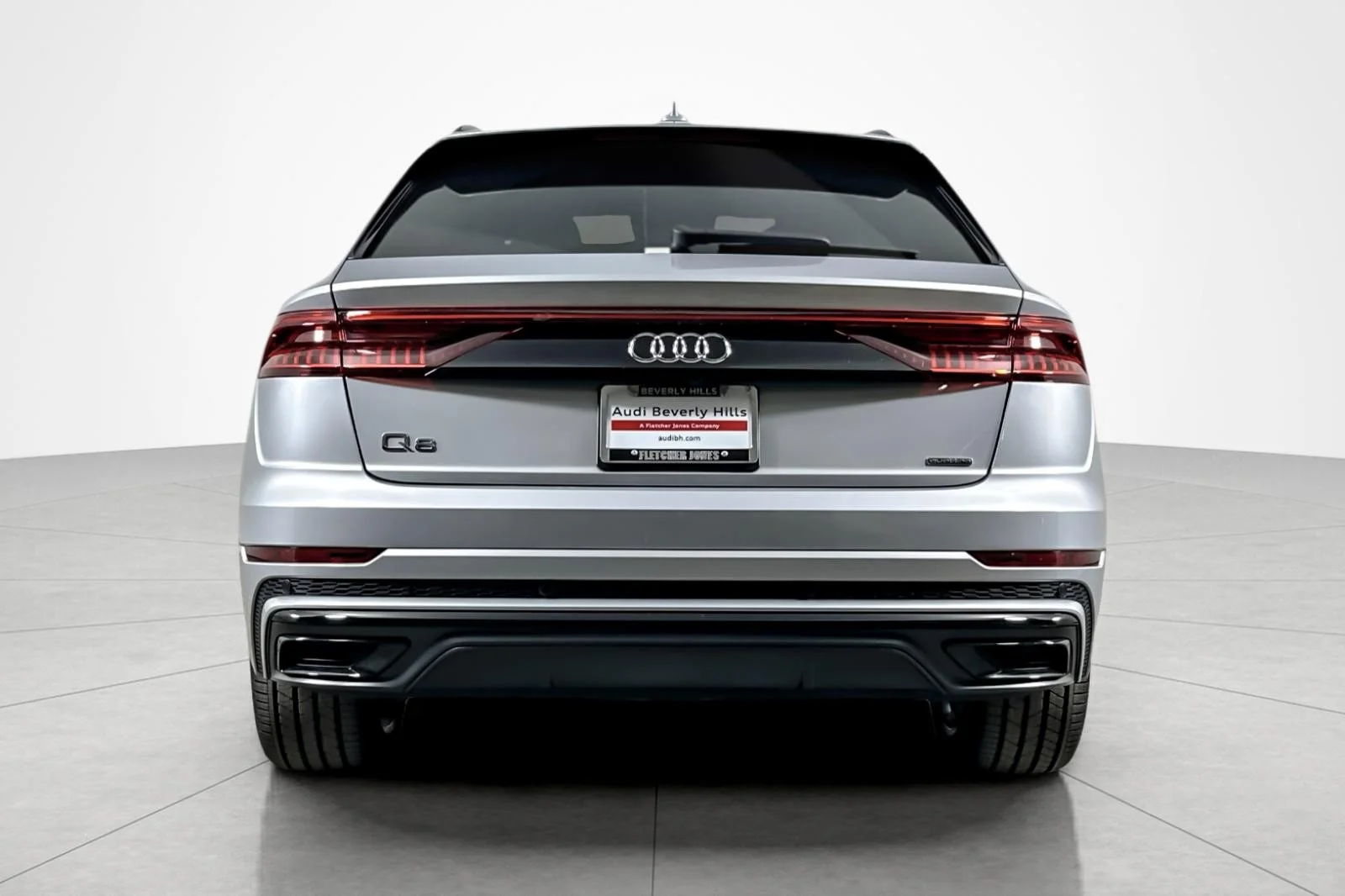 Used 2020 Florett Silver Metallic Audi Premium Plus 55 TFSI quattro image 4