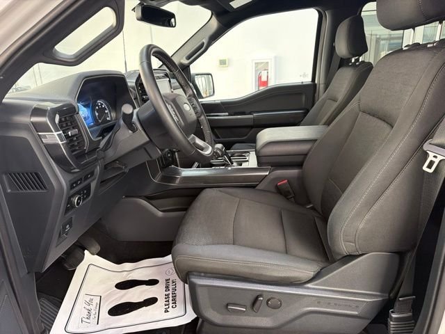 Used 2023 White Ford XLT image 17