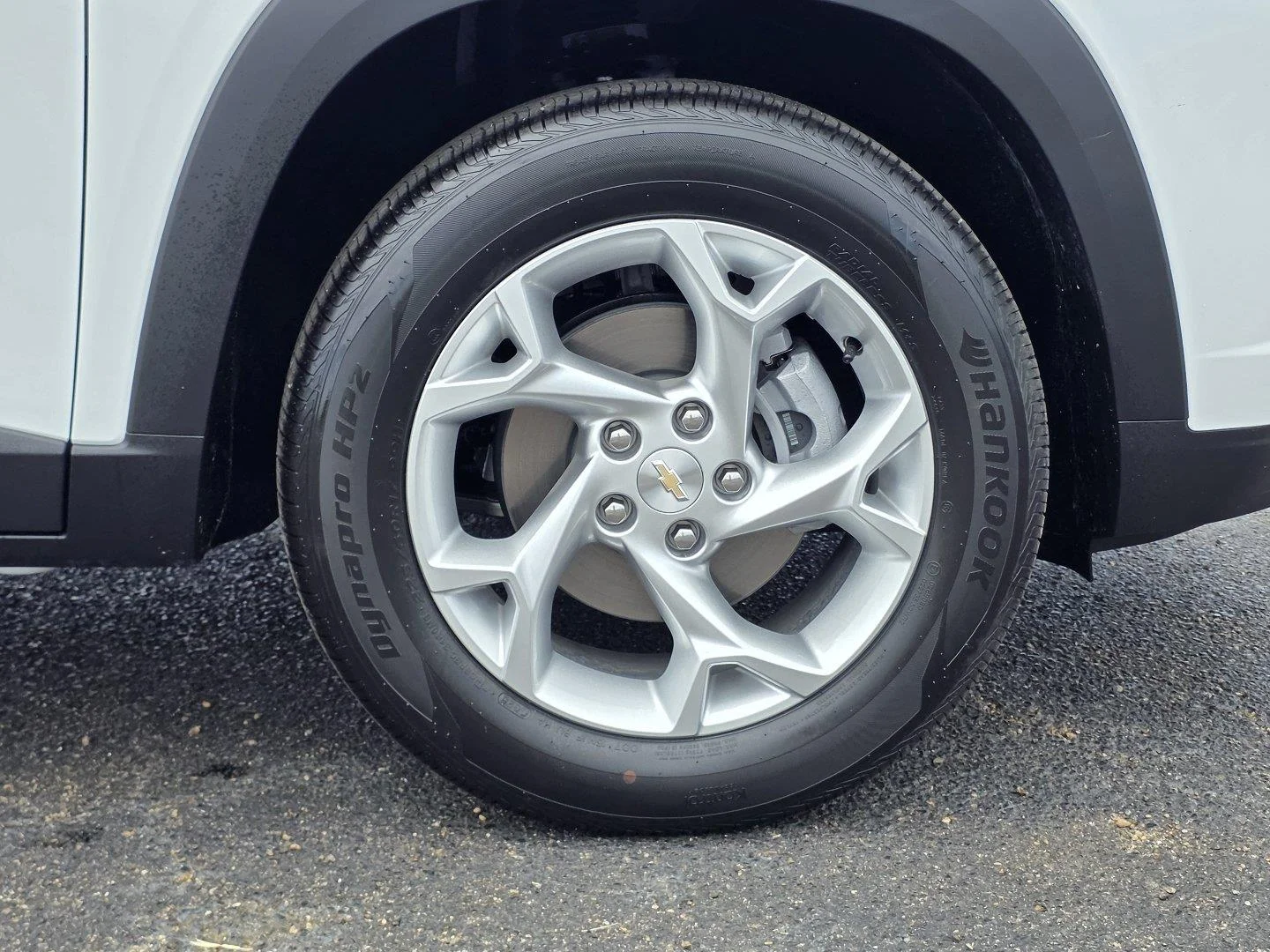 Used 2026 Summit White Chevrolet LS image 35