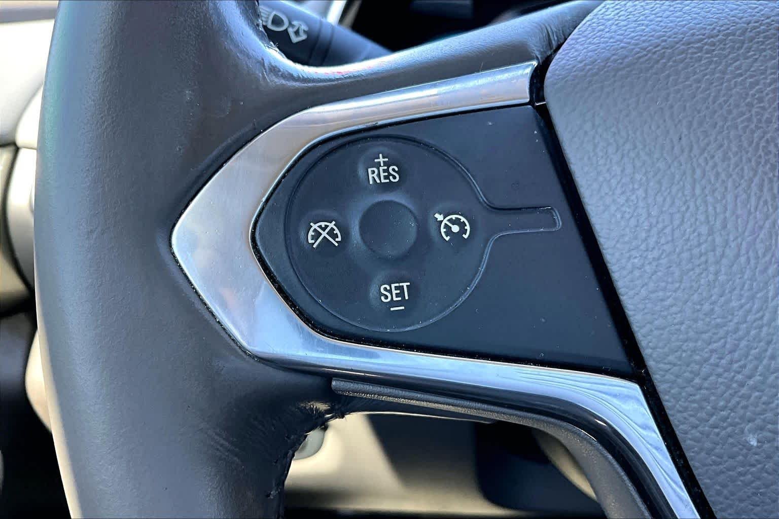 Used 2018 Cajun Red Tintcoat Chevrolet LT Leather image 22
