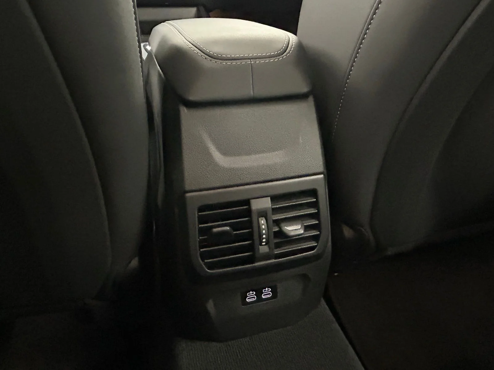 2025 BMW 2 Series 228 - Photo 33