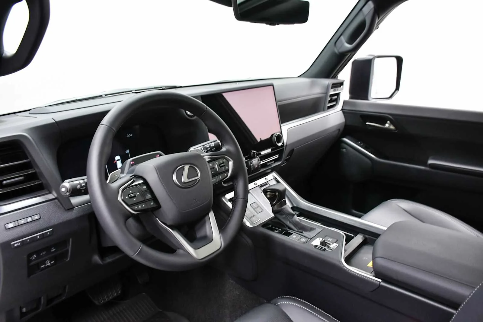 2026 Lexus GX Luxury+ - Photo 14