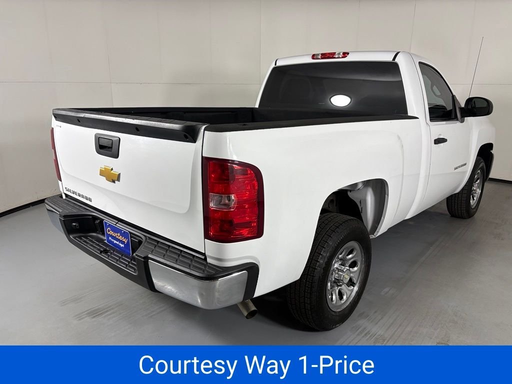 Used 2013 White Chevrolet Work Truck image 11