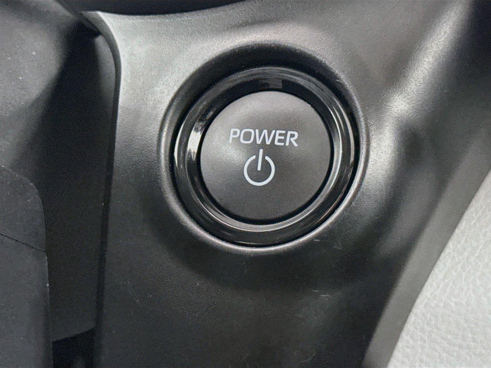 Certified Used 2025 Magnetic Gray Metallic Toyota XLE 8-Passenger image 22