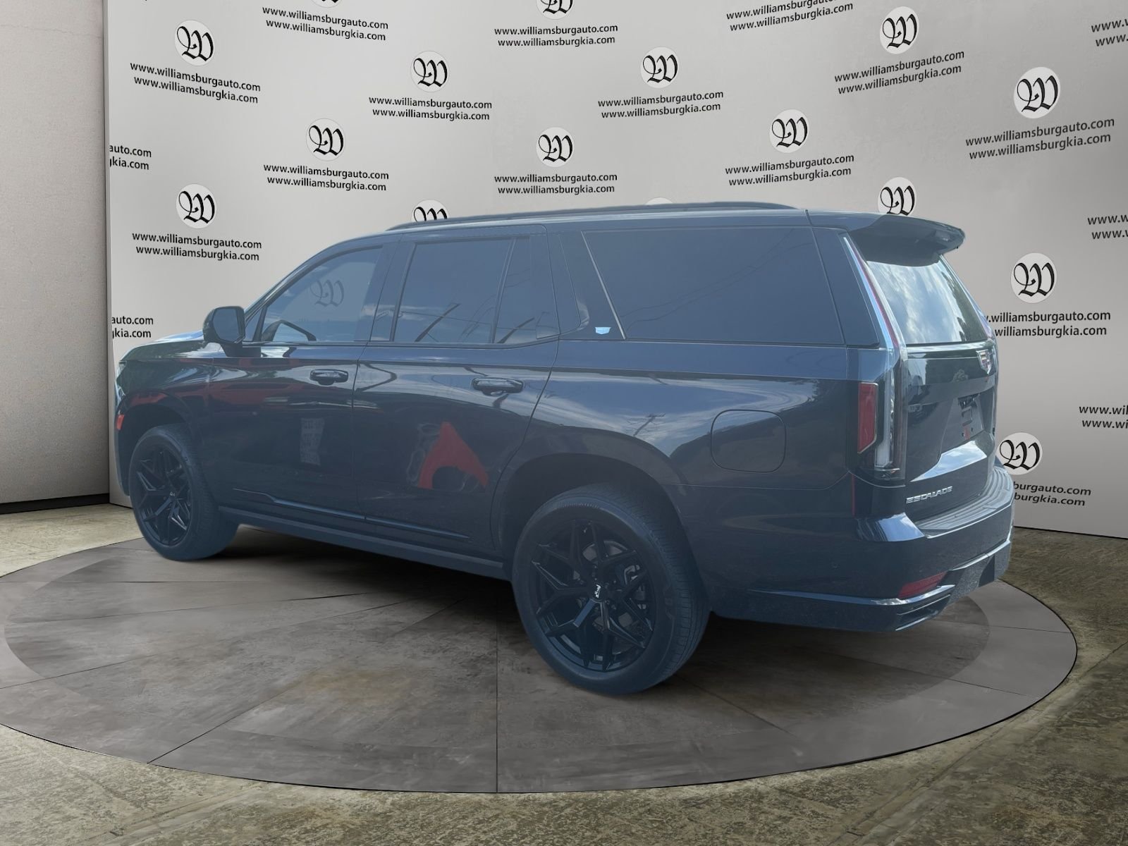 Used 2024 Gray Cadillac Sport Platinum image 3