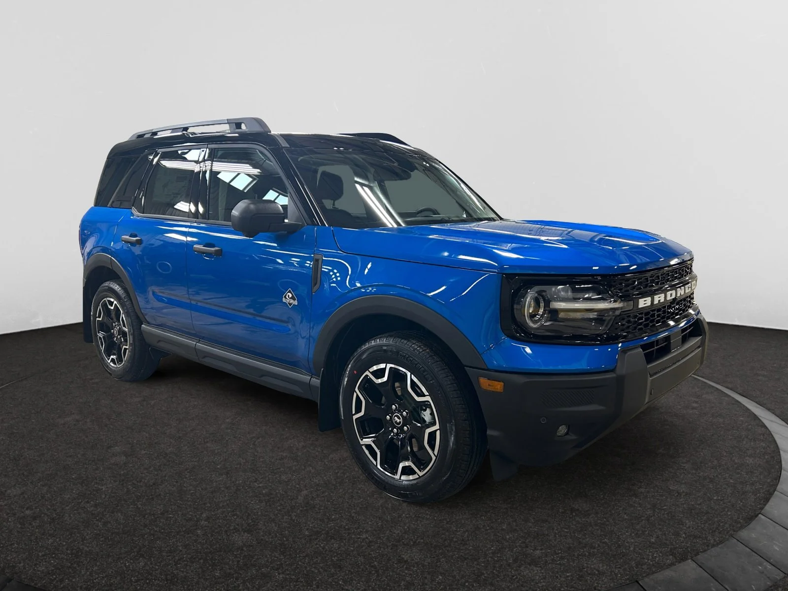 New 2026 Velocity Blue Metallic Ford Outer Banks image 7
