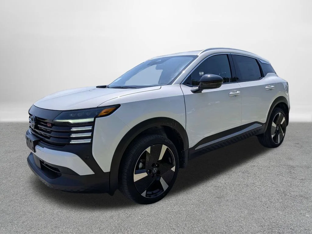 New 2026 White Nissan SR image 7