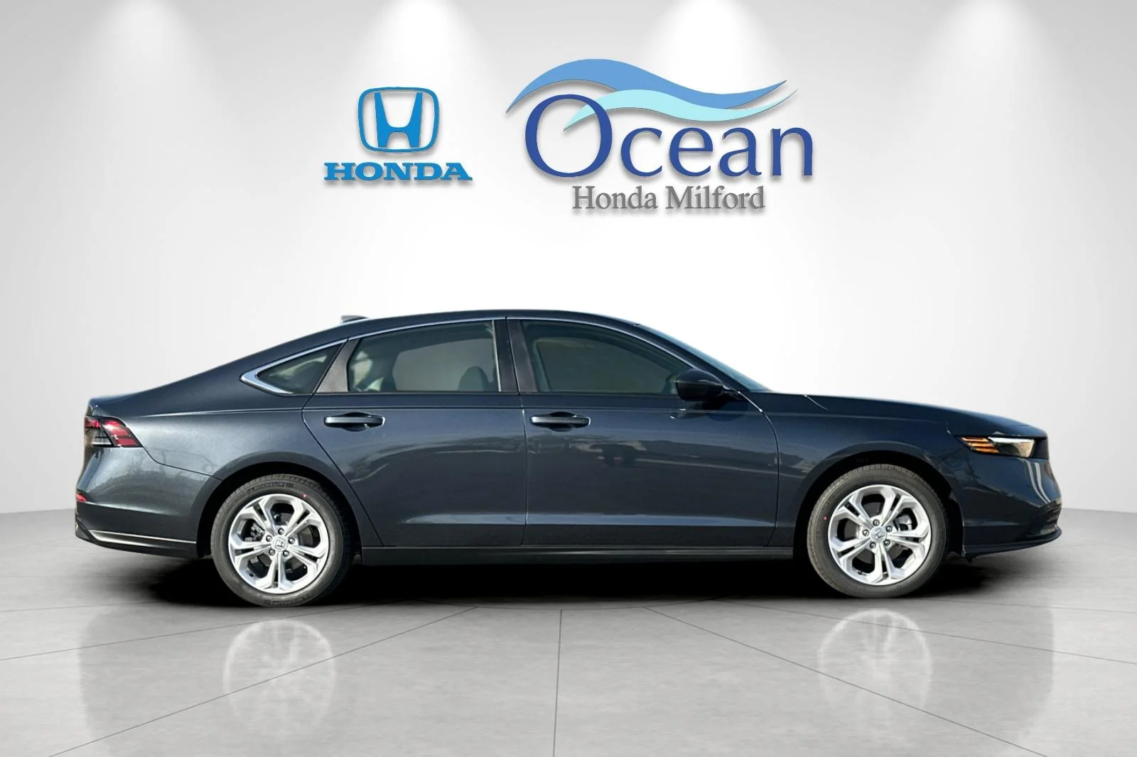 New 2026 Meteorite Gray Metallic Honda LX image 6
