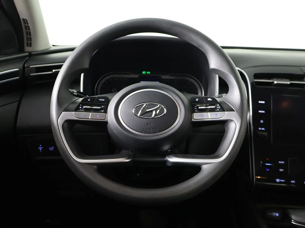 Used 2024 White Pearl Hyundai SEL image 38