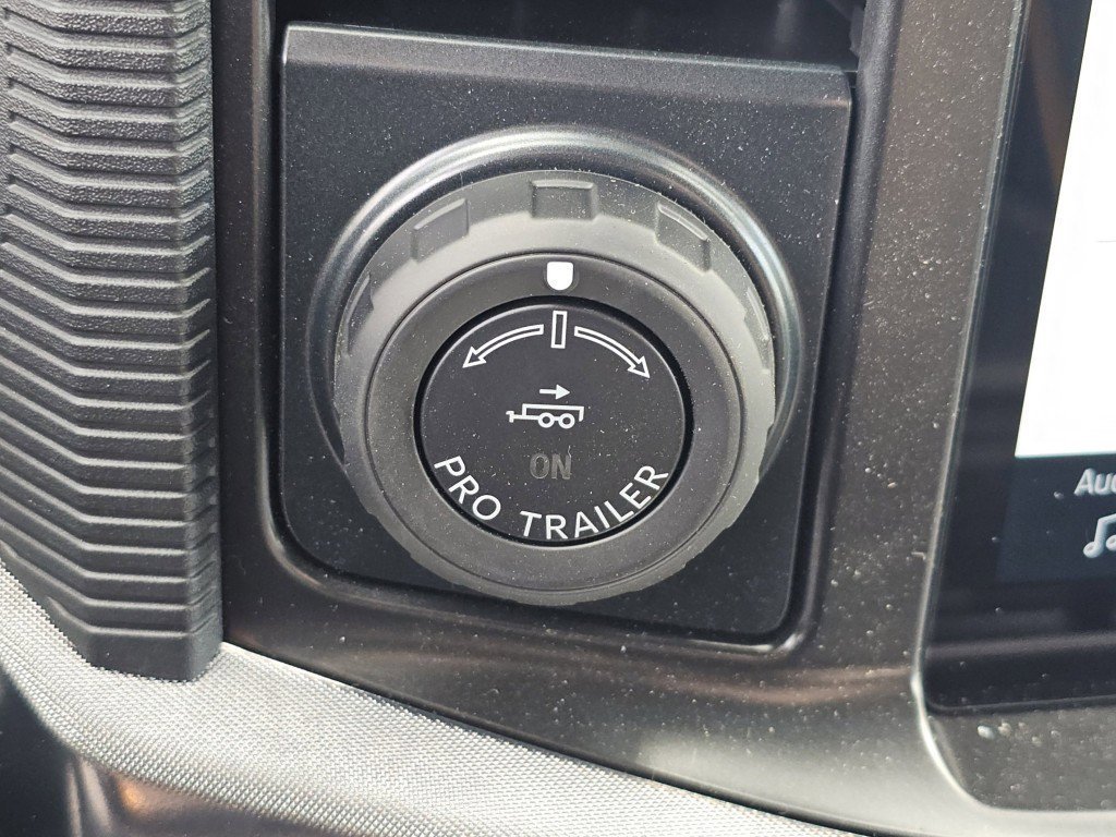 New 2026 Carbonized Gray Metallic Ford Tremor image 12