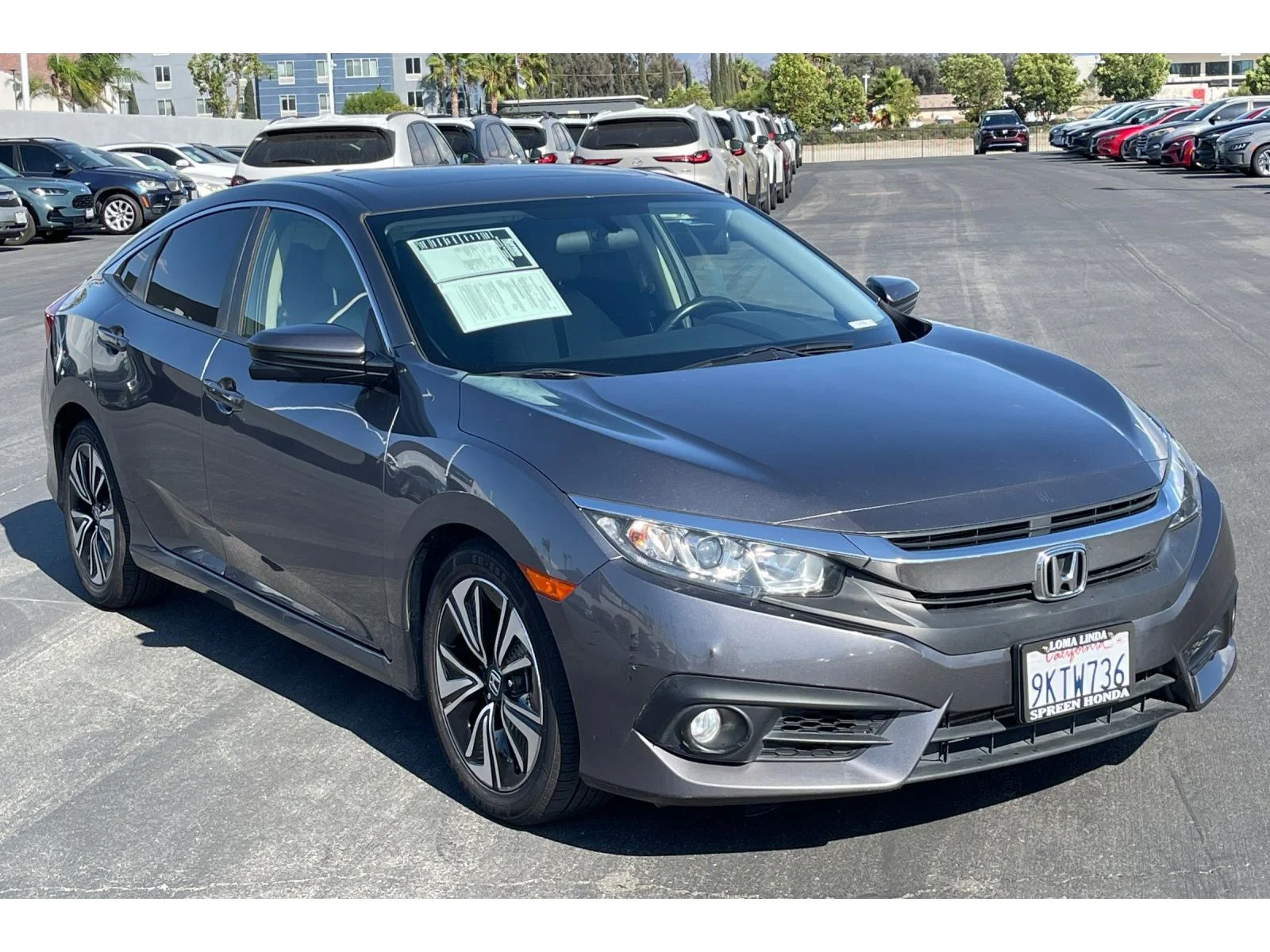 Used 2018 Modern Steel Metallic Honda EX-T image 8