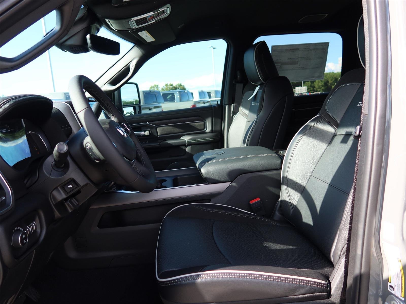 New 2026 Ceramic Gray Clear-Coat Exterior Paint RAM Laramie image 13