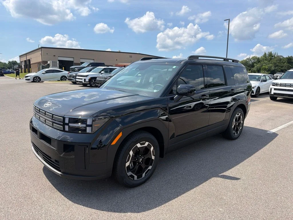 New 2026 Phantom Black Hyundai SEL image 1