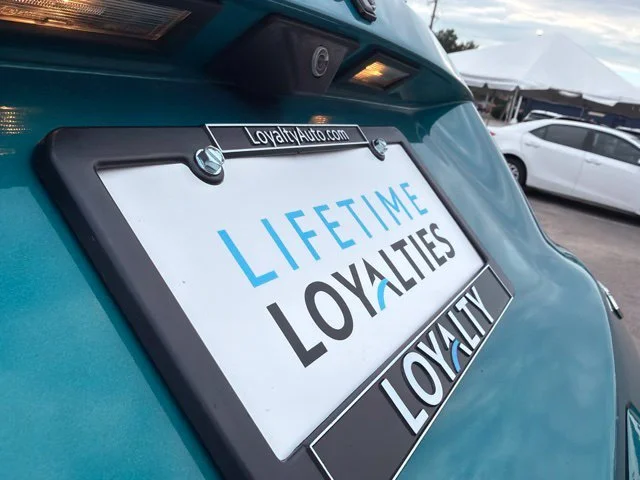 Used 2021 Teal Jeep Trailhawk image 13