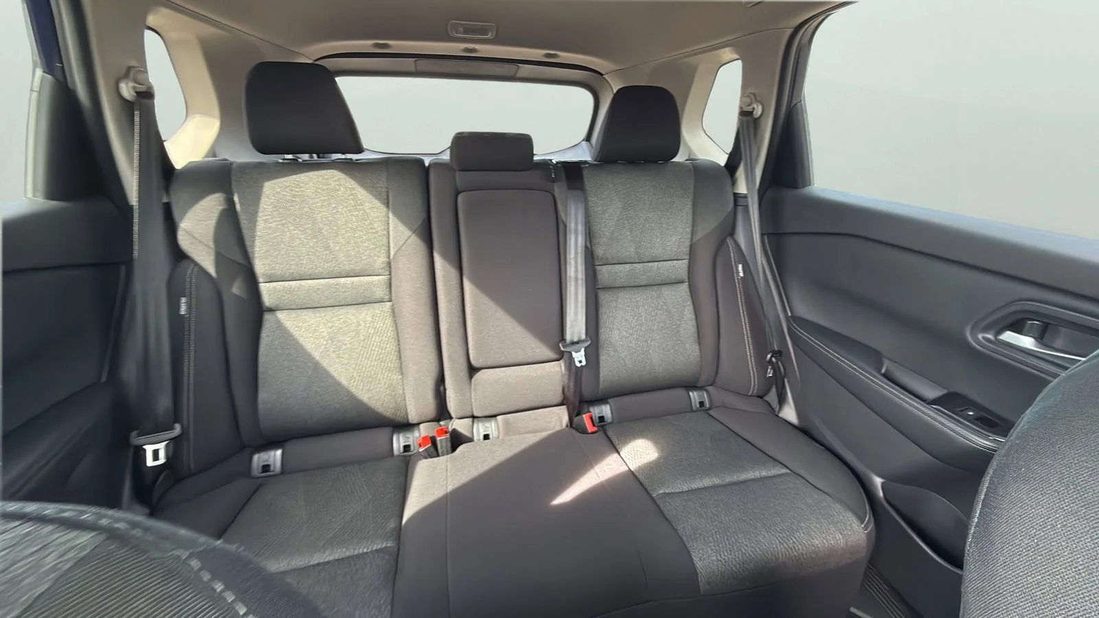 Used 2024 Blue Nissan SV image 25