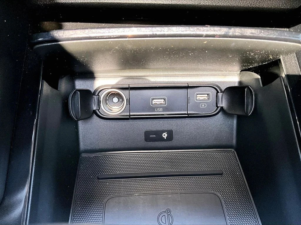 Used 2022 Green Kia SX image 19