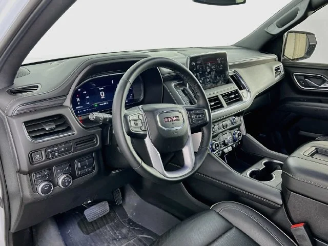 Used 2024 White GMC SLT image 36