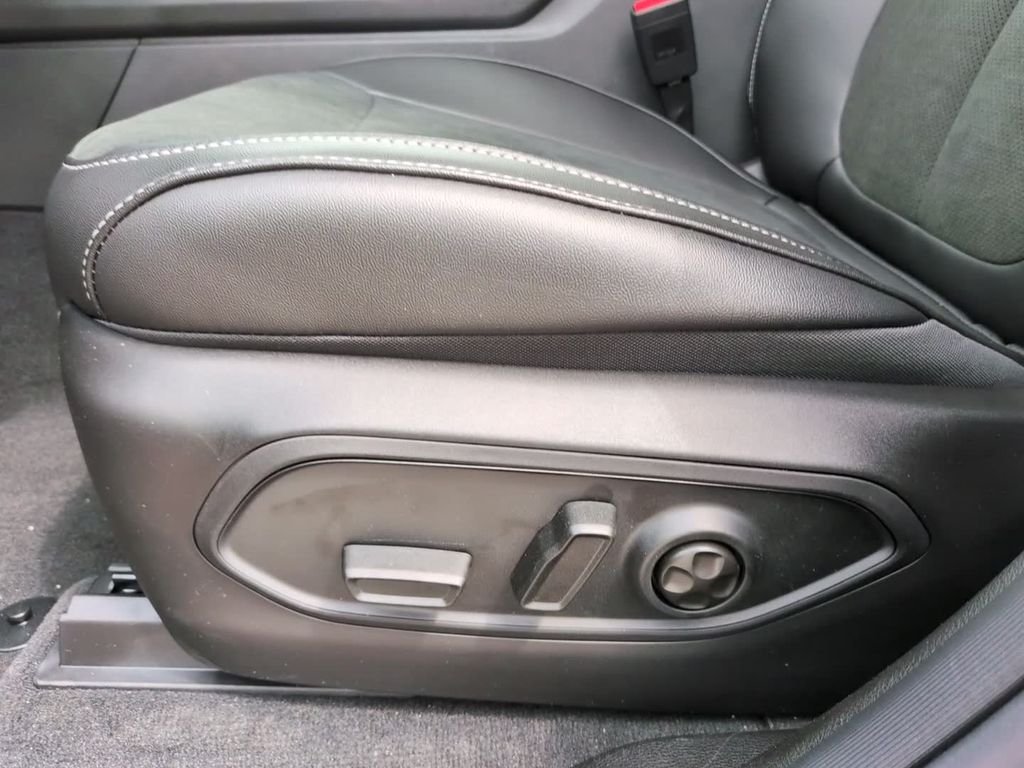 New 2026 Silver Jeep Altitude image 19