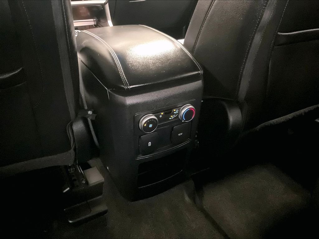 Used 2021 Oxford White Ford XLT image 28