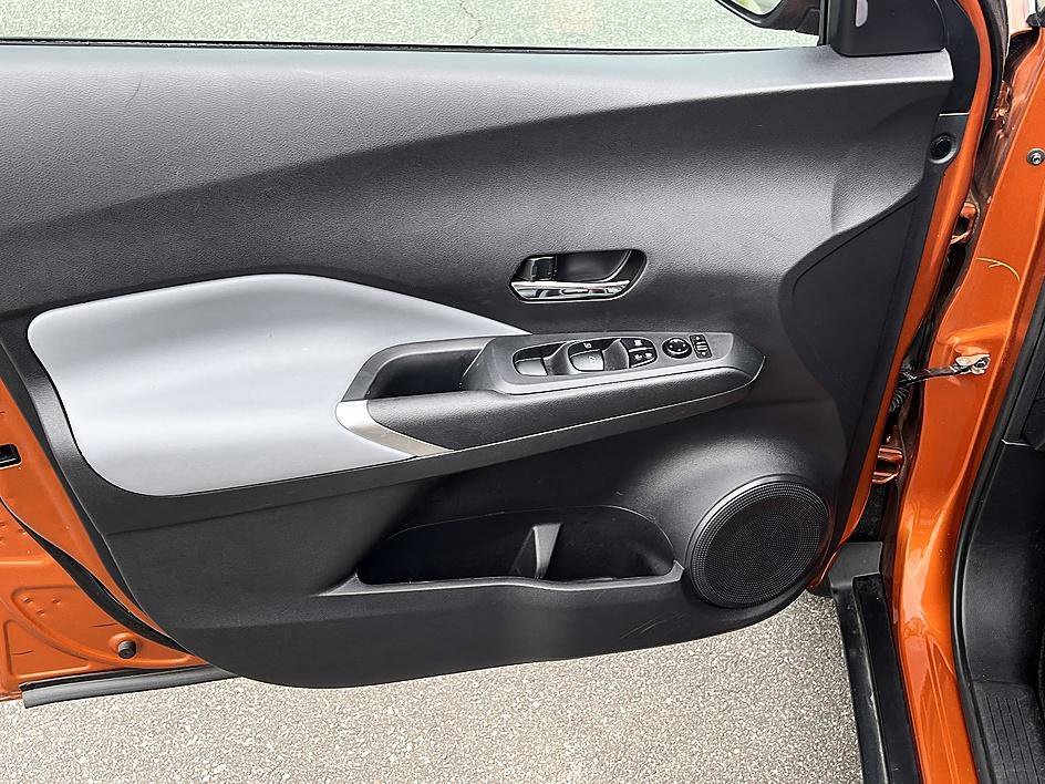 Used 2023 Monarch Orange Metallic/Super Black Nissan SR image 19