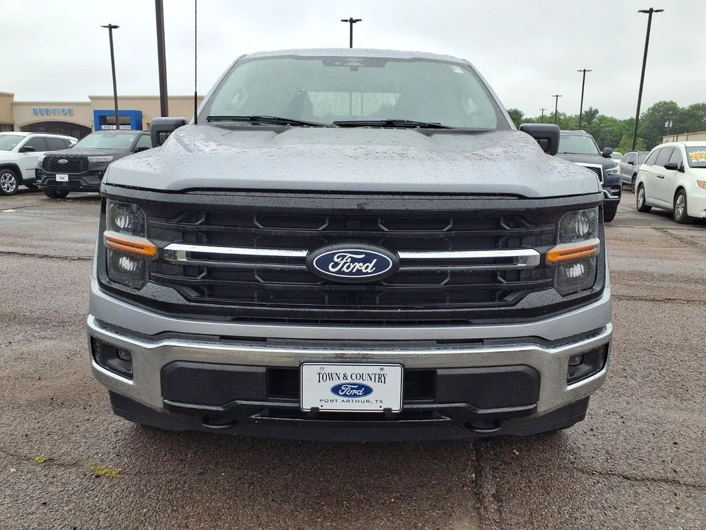 Used 2025 Silver Ford XLT image 19