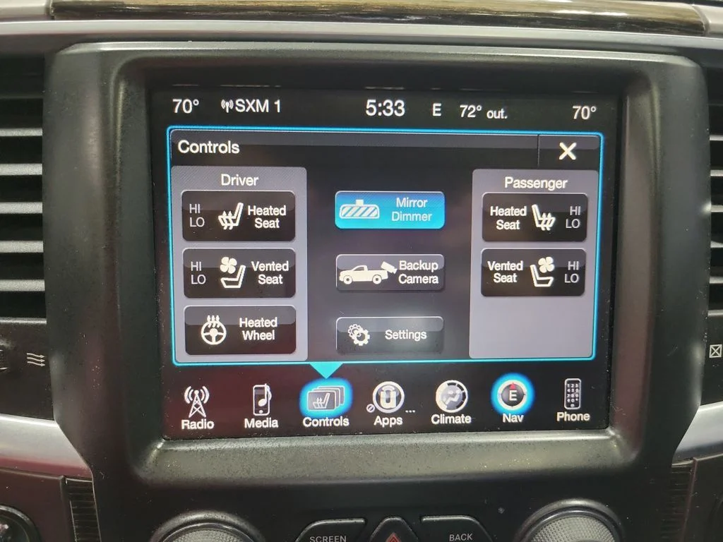 Used 2016 Gray Ram Laramie Longhorn image 46