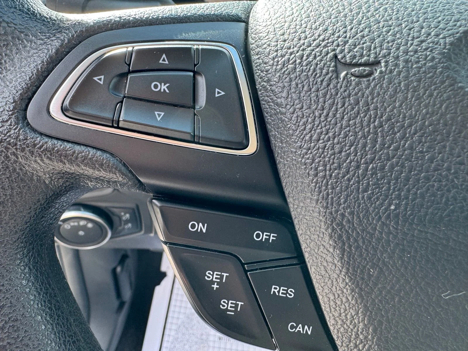 Used 2017 Silver Ford SE image 18