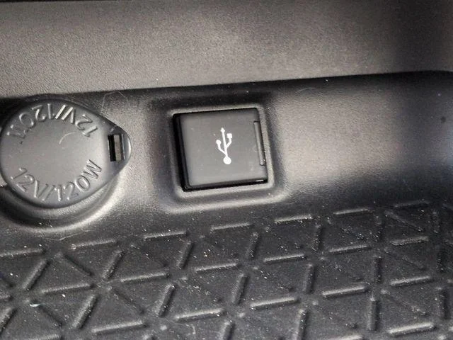 Certified Used 2022 MAGNETIC GRAY MET. Toyota  image 21