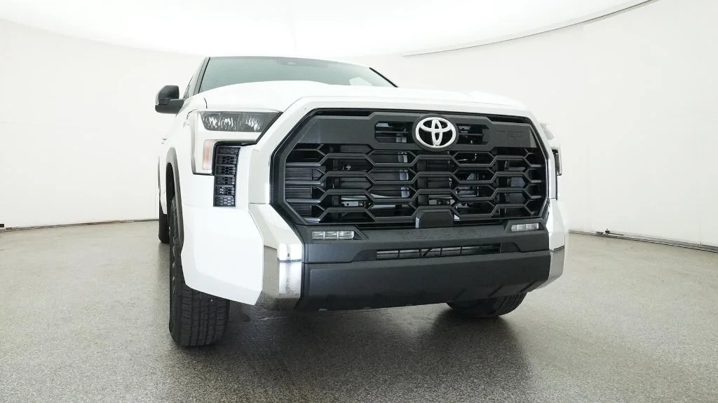 New 2026 Ice Cap Toyota SR5 image 20