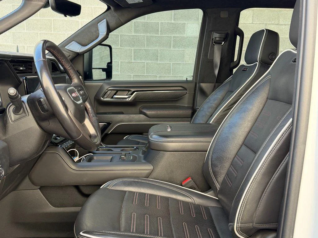 2024 GMC Sierra 2500HD AT4X - Photo 15
