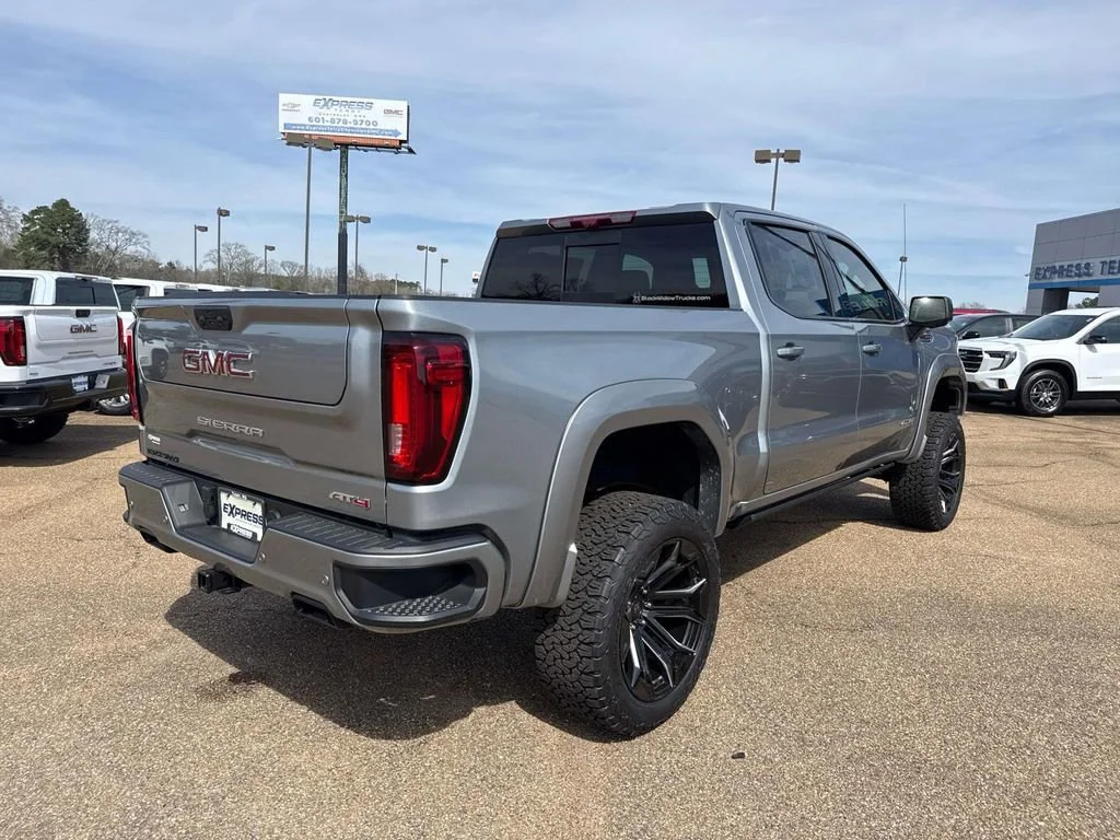 2025 GMC Sierra 1500 AT4 - Photo 17