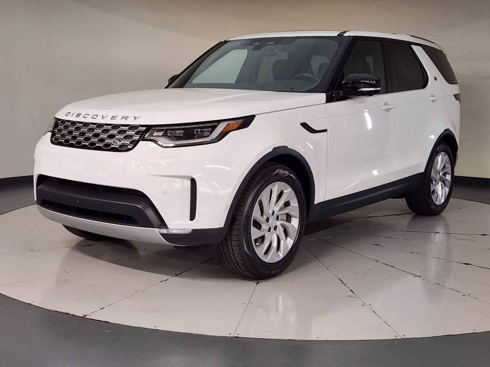 New 2026 Land Rover Discovery S