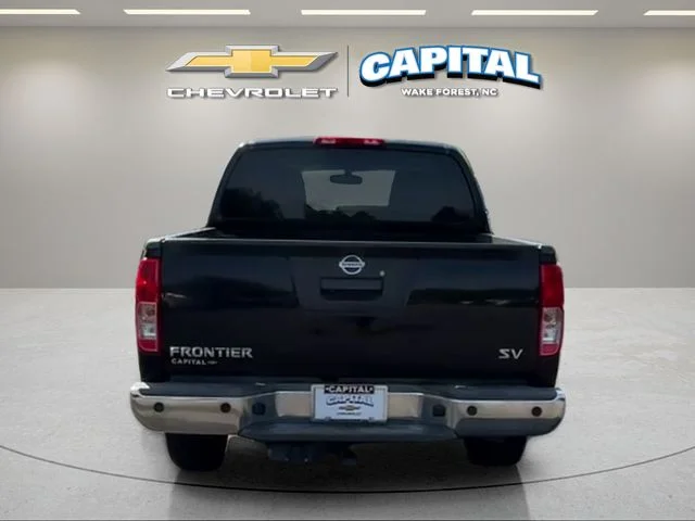 Used 2013 Black Nissan SV image 4